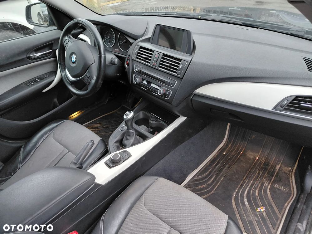 BMW Seria 1 116d DPF Edition Sport - 8