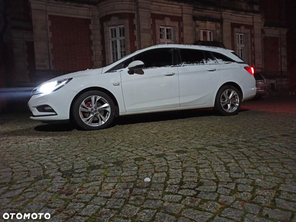 Opel Astra 1.6 CDTI Dynamic S&S - 12