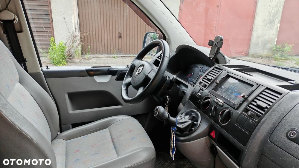 Volkswagen Transporter - 10
