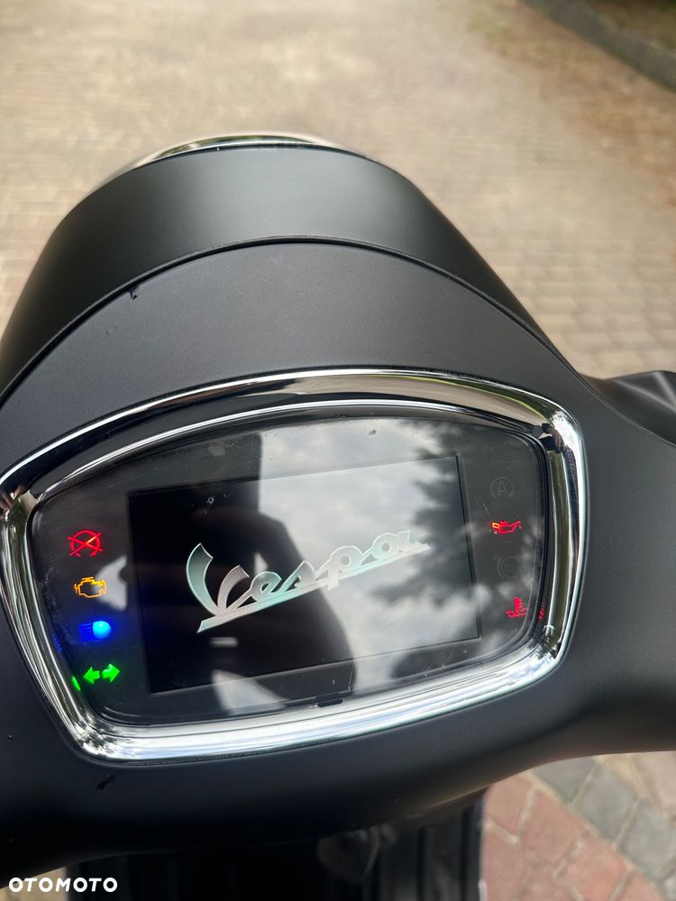 Piaggio Vespa - 12