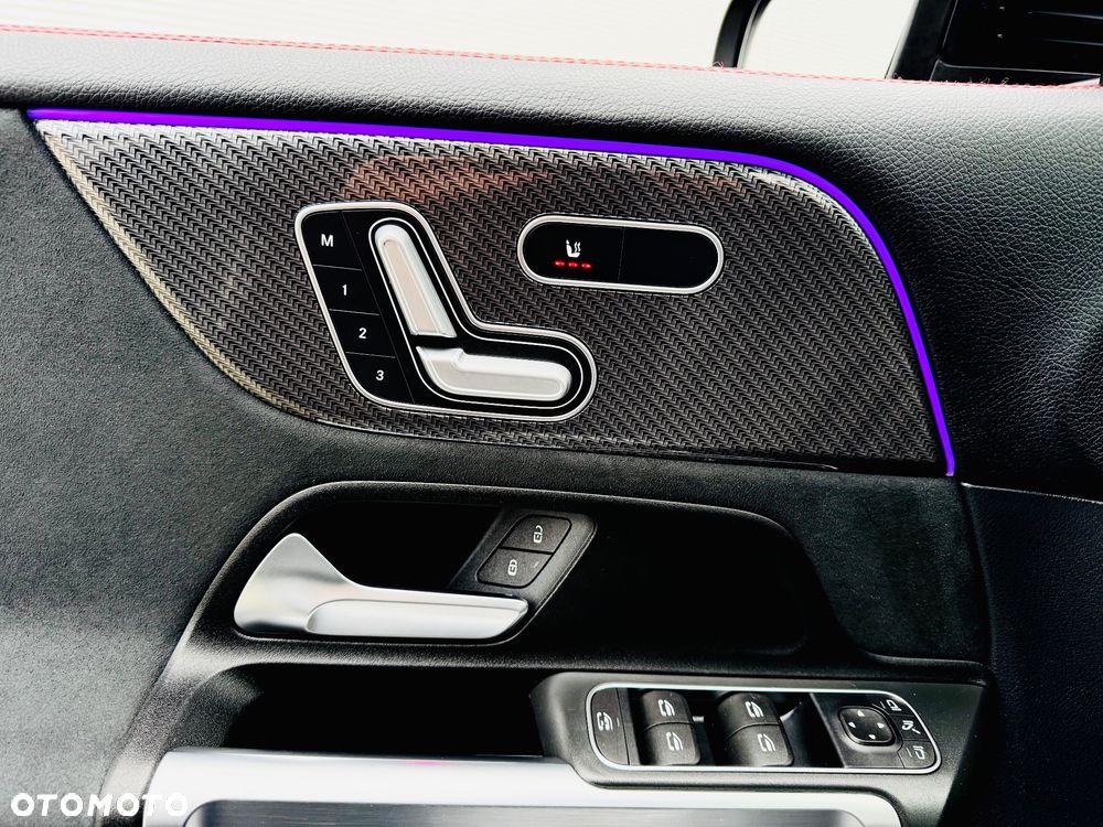 Mercedes-Benz GLB 220 d 4Matic 8G-DCT Edition AMG Line - 33