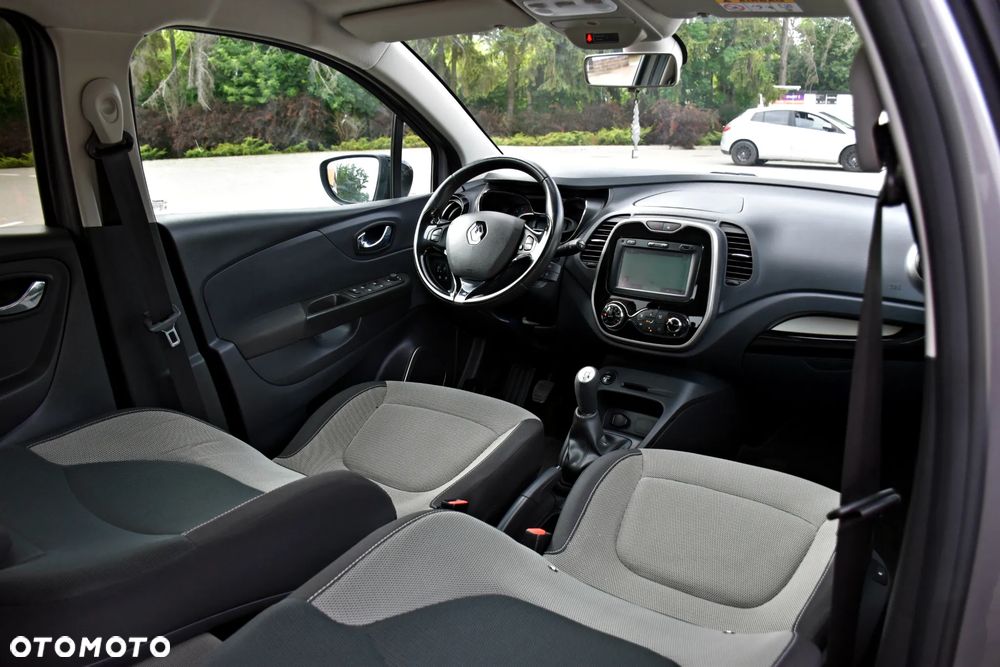 Renault Captur 0.9 Energy TCe Life EU6 - 39