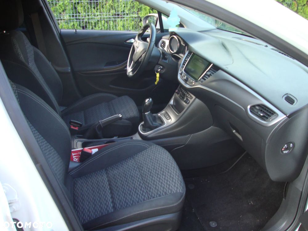 Opel Astra 1.6 D (CDTI) Sports Tourer Business - 10