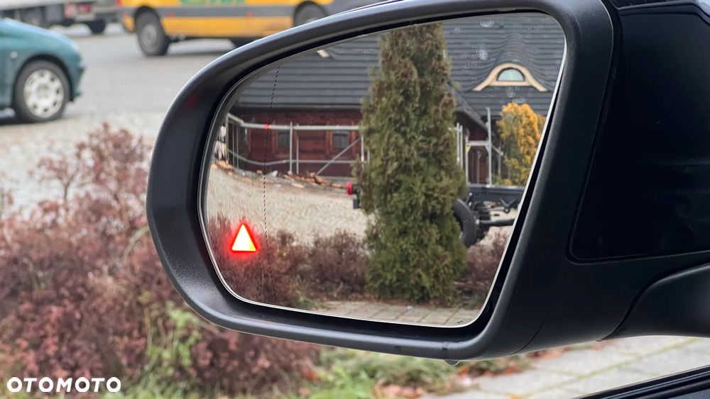 Mercedes-Benz GLA 200 AMG Line - 17