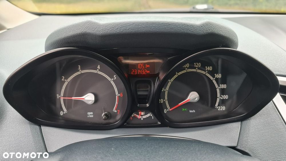 Ford Fiesta - 18