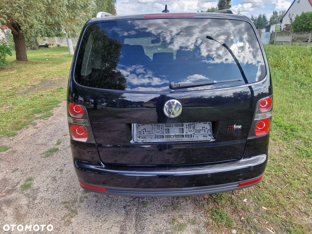 Volkswagen Touran - 7