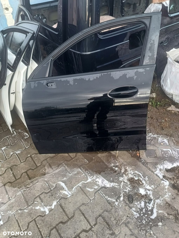 Mercedes 254 drzwi lewy przód coupe bez szyby