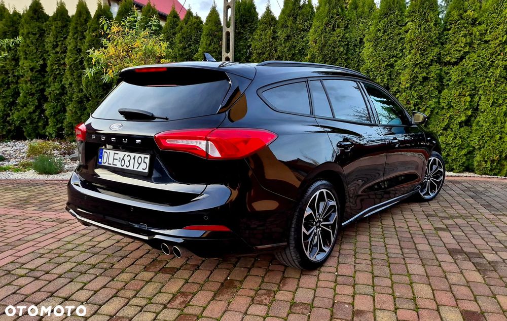 Ford Focus 1.5 EcoBlue Start-Stopp-System ST-LINE - 15