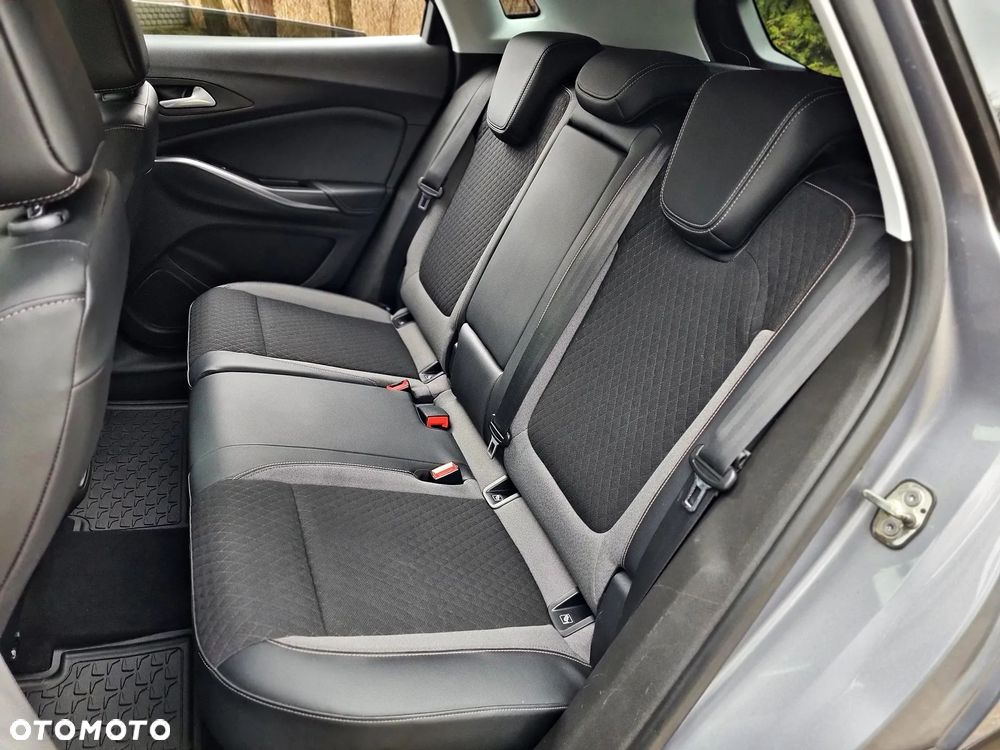 Opel Grandland X 1.2 Start/Stop Automatik Business Elegance - 22