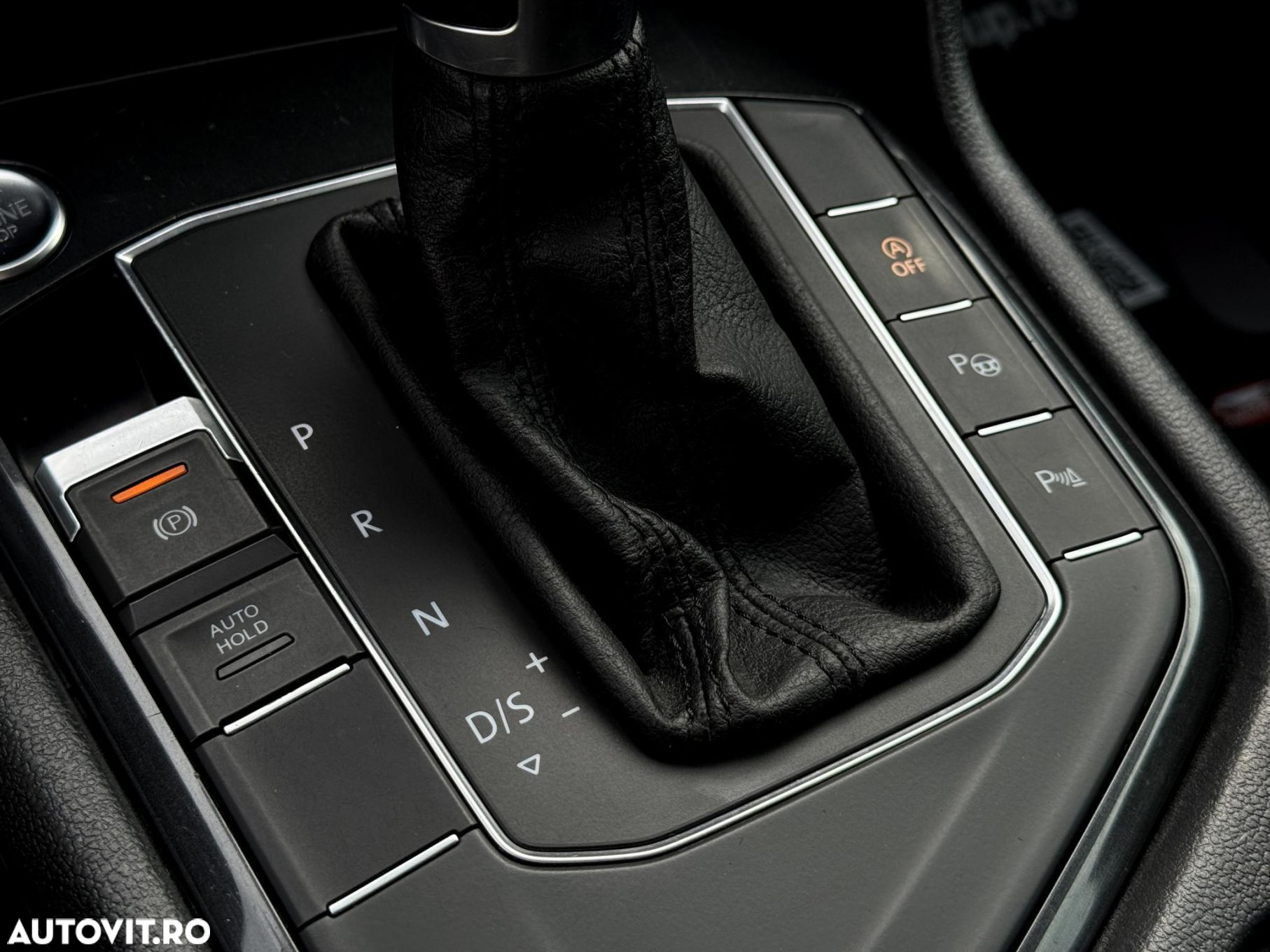 Volkswagen Tiguan - 16