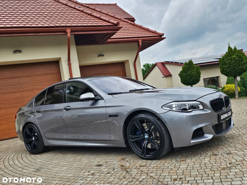 BMW Seria 5 M550d xDrive Sport-Aut - 15
