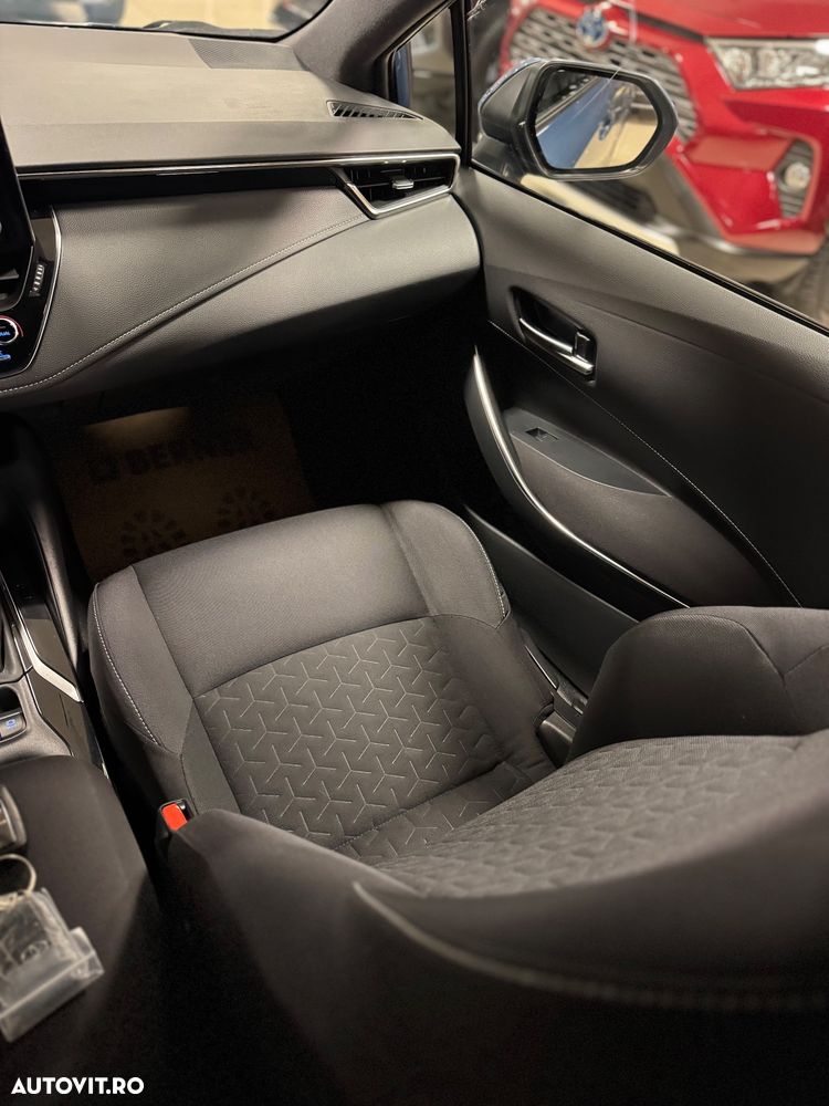 Toyota Corolla 1.8 HSD Dynamic - 19