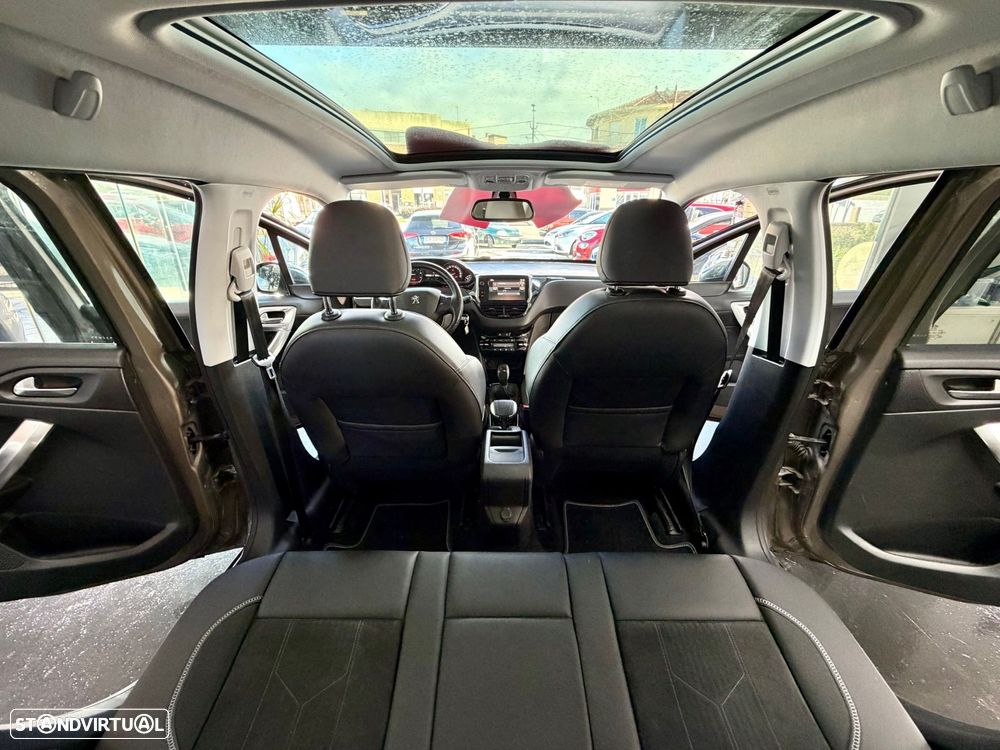 Peugeot 2008 1.2 PureTech Crossway - 14