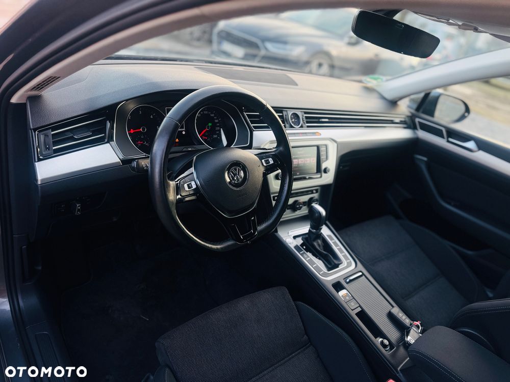 Volkswagen Passat 2.0 TDI SCR DSG Highline - 21