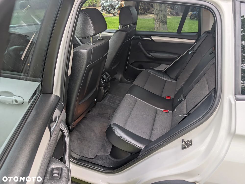 BMW X3 - 32