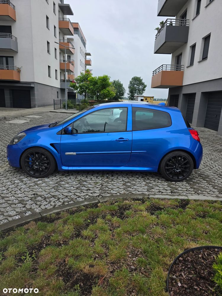 Renault Clio 2.0 16V Sport - 8