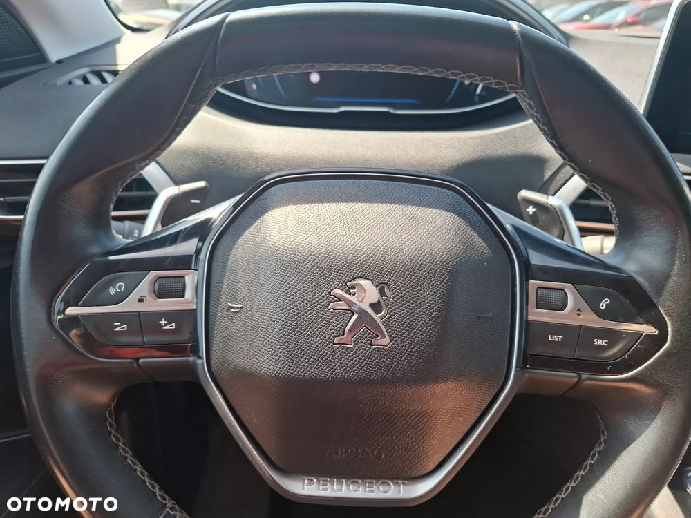 Peugeot 3008 PureTech 130 Stop & Start GPF EAT8 Allure - 21