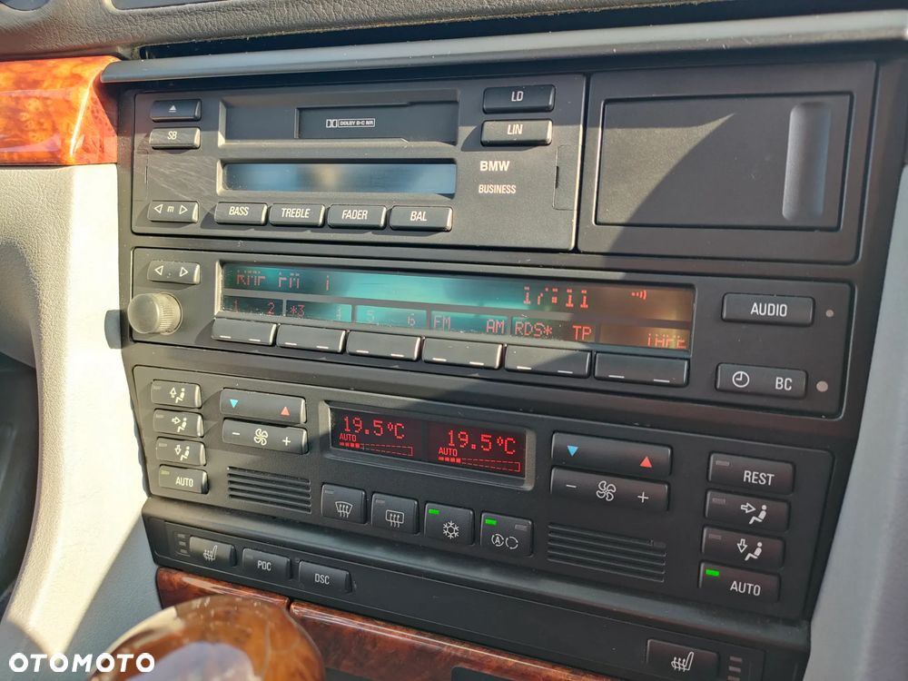 BMW Seria 7 728i L - 20