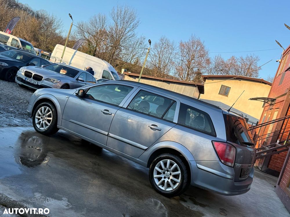 Opel Astra 1.7 CDTI Caravan - 40