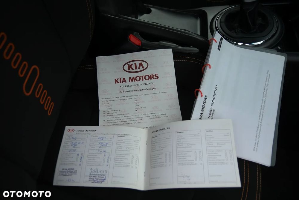 Kia Sportage 2.0 CRDI 184 4WD Fifa World Cup Edition - 39