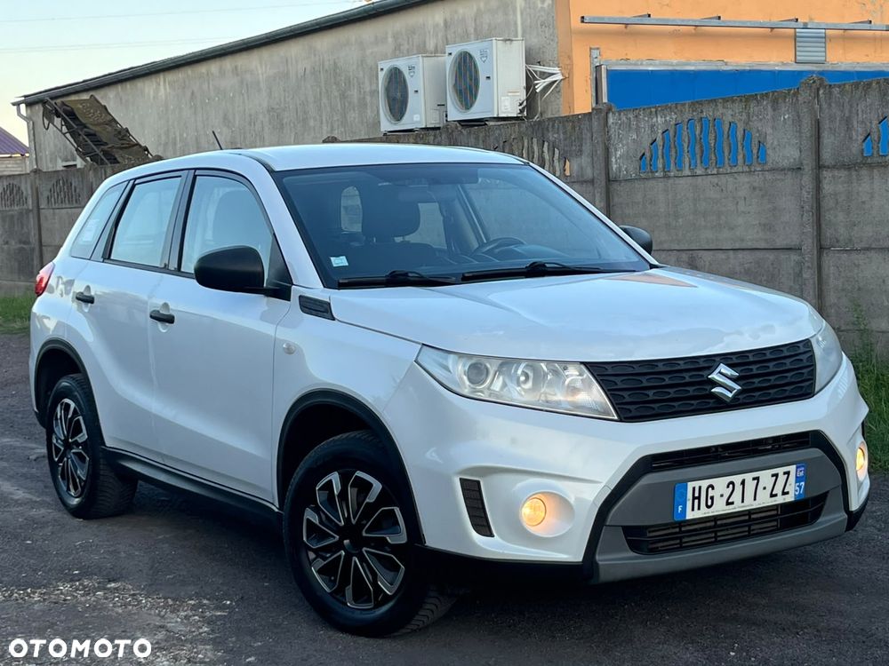 Suzuki Vitara - 8
