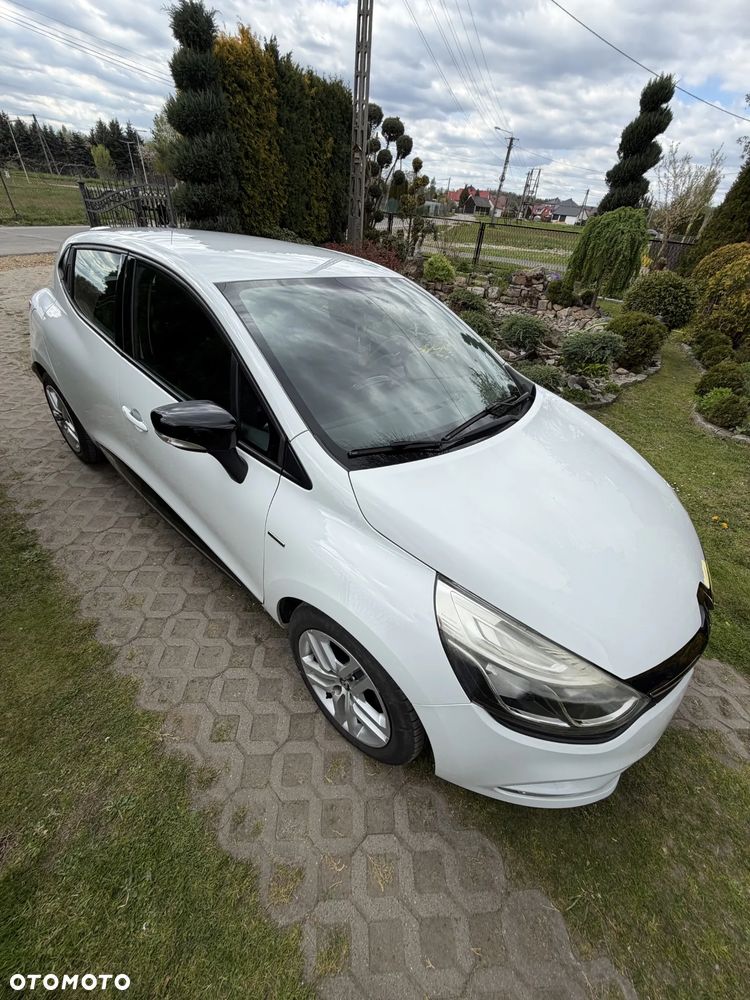Renault Clio 1.2 16V 75 LIMITED - 2