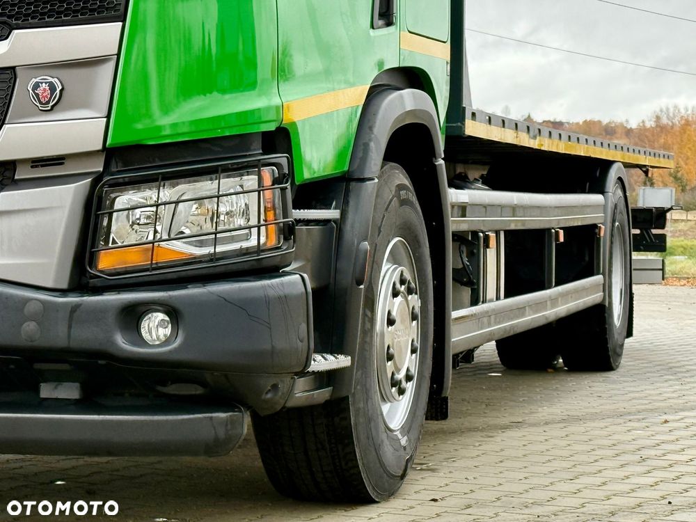 Scania P320 / PLATFORMA / NOWY / 5 TYŚ KM / SYPIALKA / 2023 ROK / CAŁA NA PODUSZKACH / 7.7 M DŁUGOŚCI / LAWETA / DO PRZEWOZU MASZYN ROLNICZYCH ITP - 18