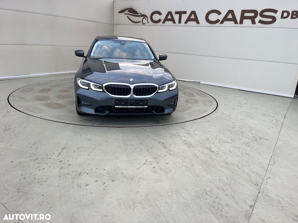 BMW Seria 3 320d AT MHEV - 1