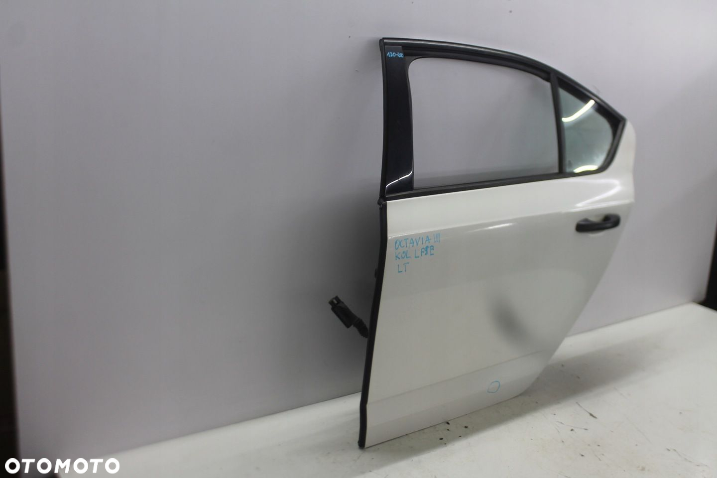 DRZWI LEWY TYŁ LEWE TYLNE SKODA OCTAVIA III HB HATCHBACK KOL. LF9E 12-18 - 2