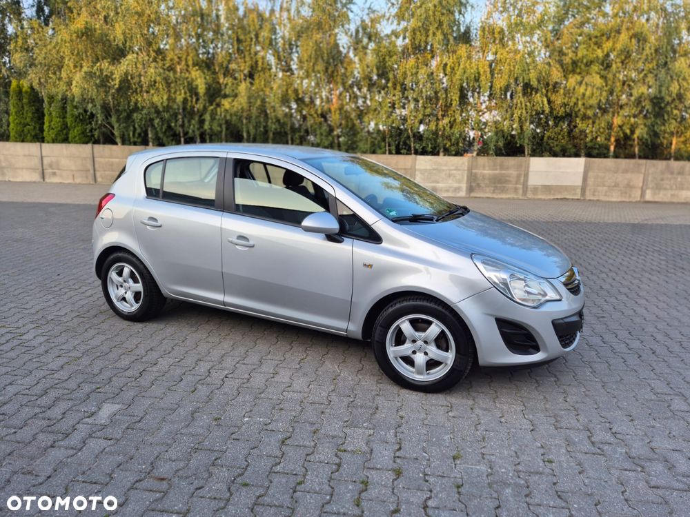Opel Corsa - 12