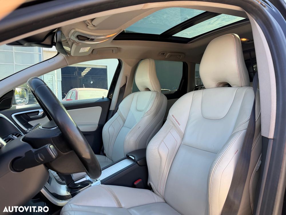 VOLVO XC60 2016 — imagine 50