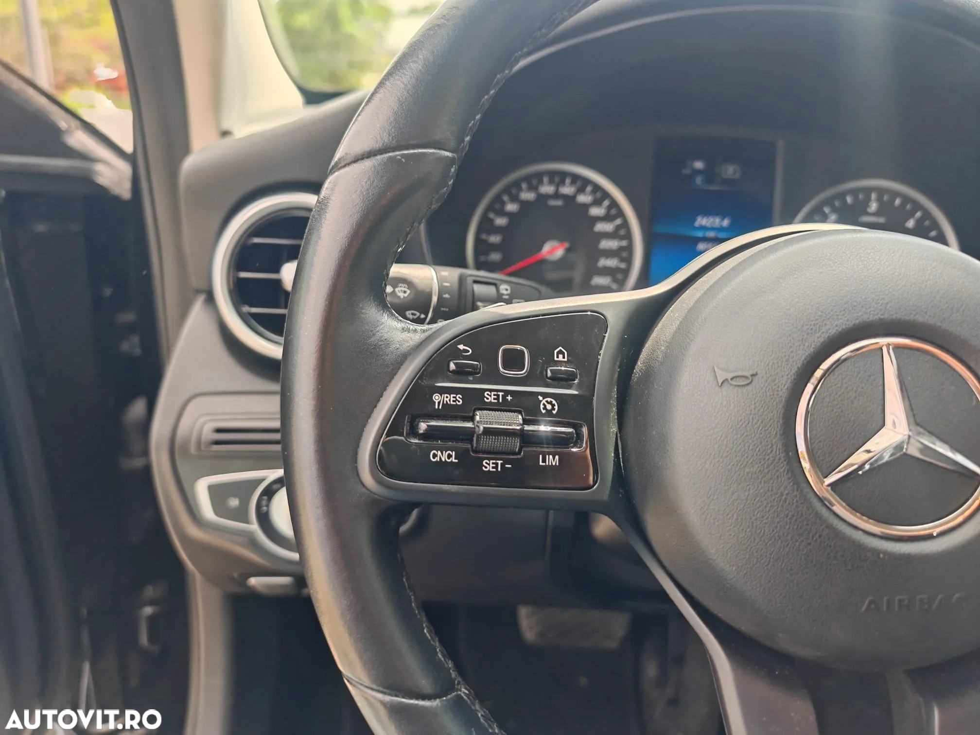 Mercedes-Benz C 300 de T 9G-TRONIC AMG Line - 9