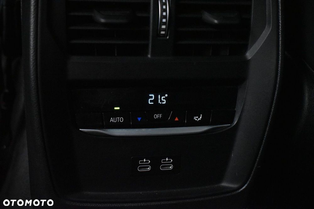 BMW Seria 3 - 24