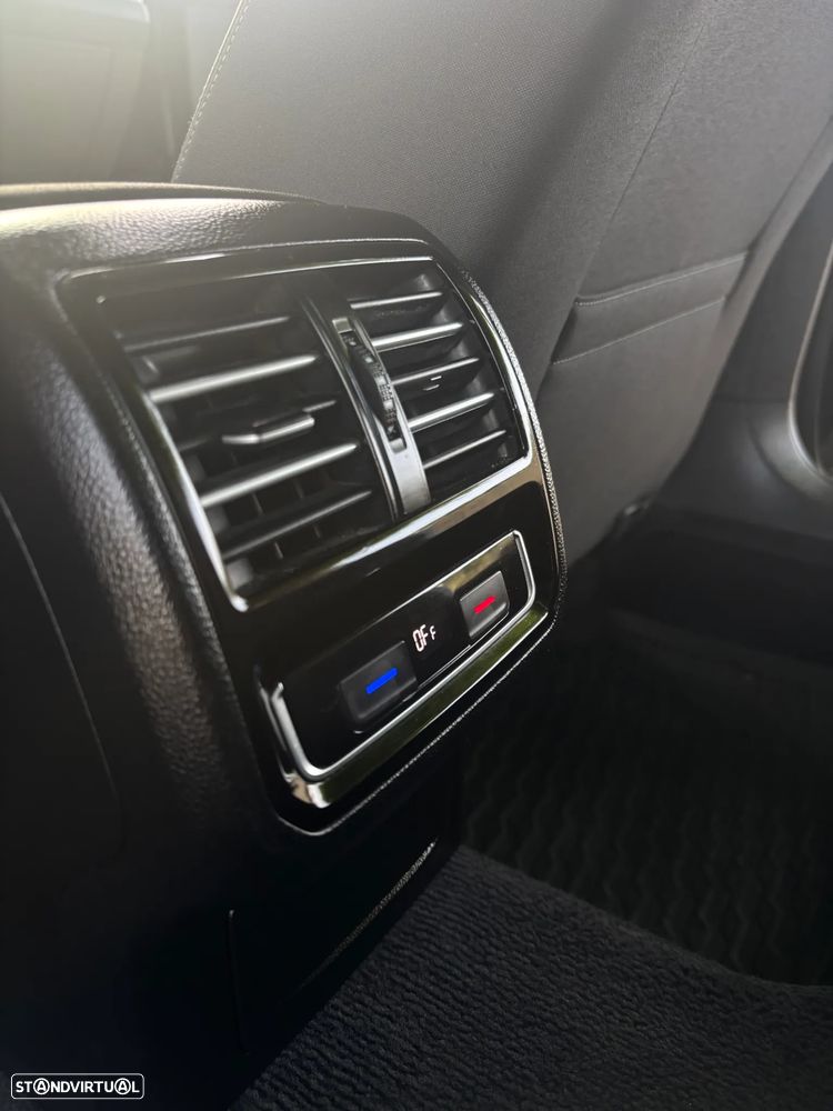 VW Passat Variant 2.0 TDI Confortline - 48