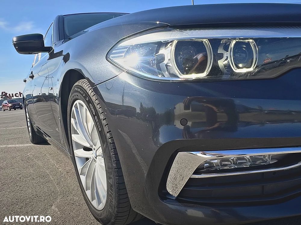 BMW Seria 5 520d Efficient Dynamics Edition Aut. Luxury Line - 3