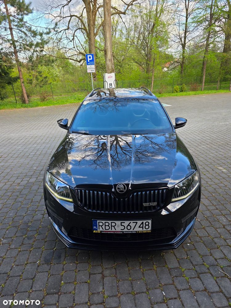 Skoda Octavia 2.0 TSI (Green tec) DSG RS - 40