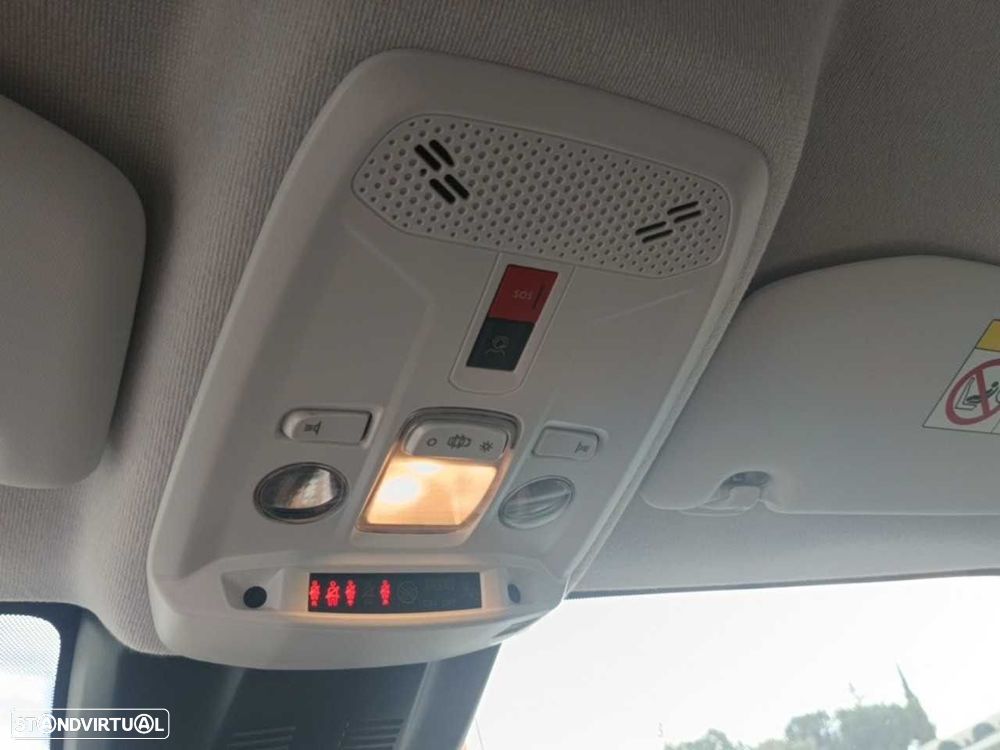 Opel Corsa 1.2 T Edition - 23