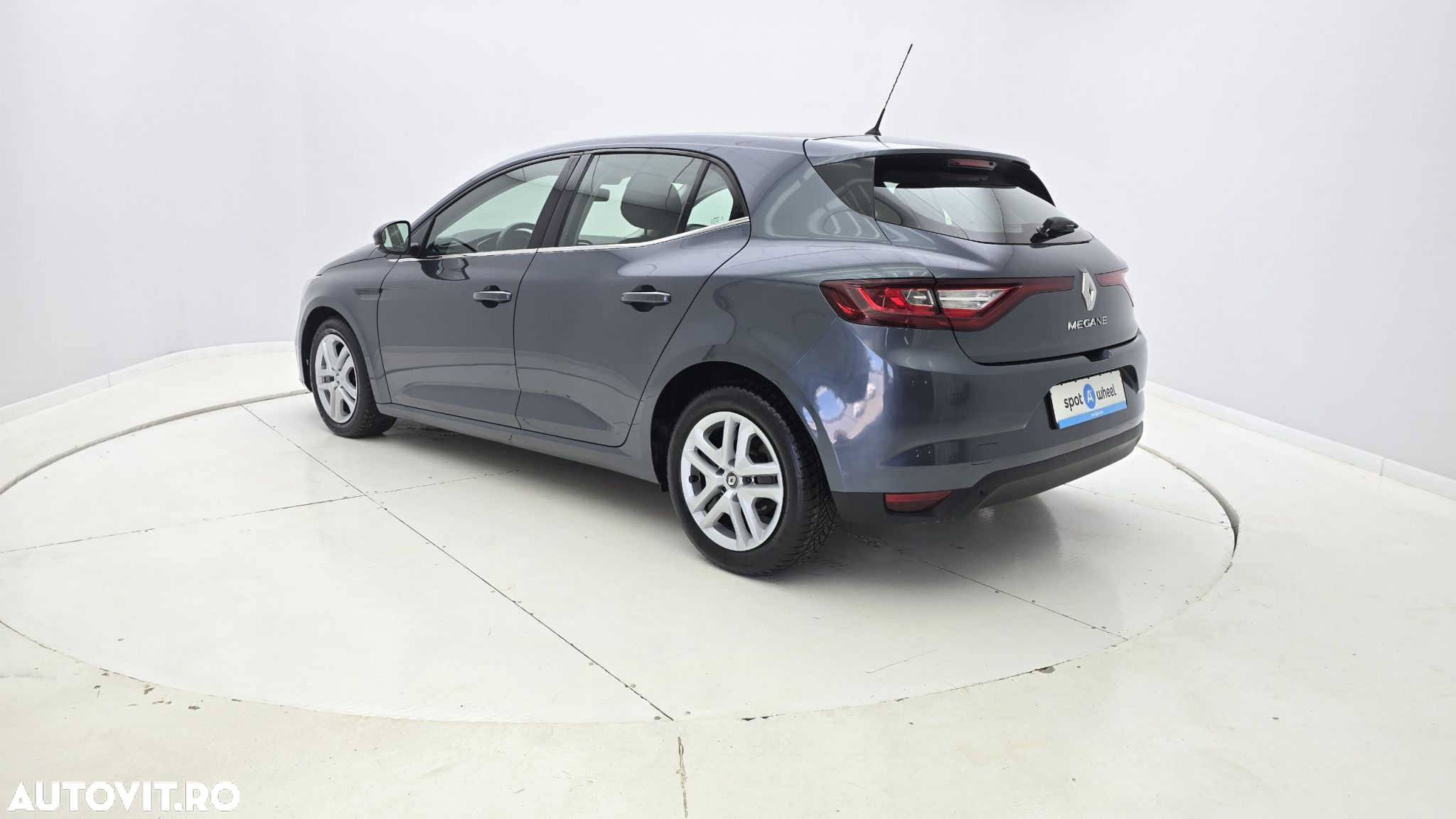 Renault Megane ENERGY dCi EDC Zen - 8