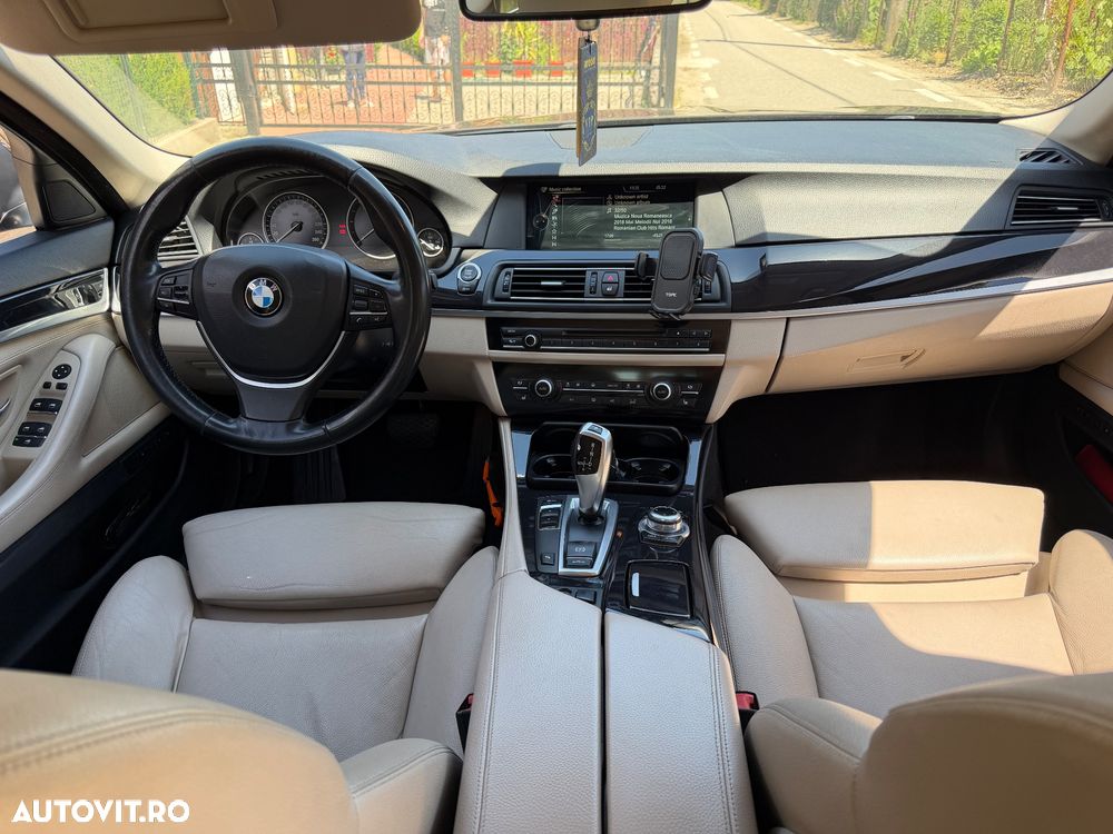 BMW Seria 5 525d Sport-Aut. Modern Line - 4