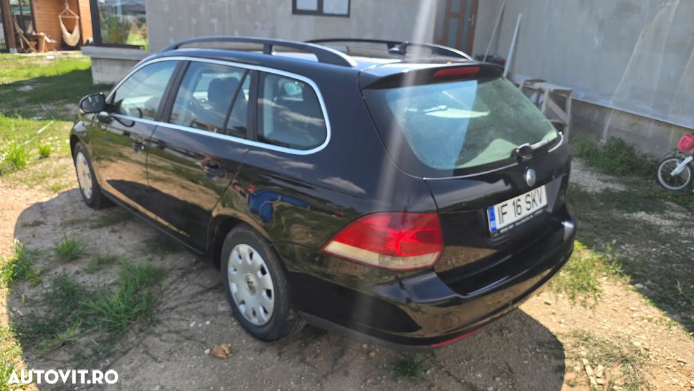 Volkswagen Golf - 3
