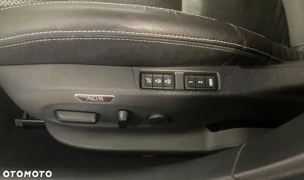 Opel Astra 1.6 BiTrb D (CDTI) Start/Stop Innovation - 23