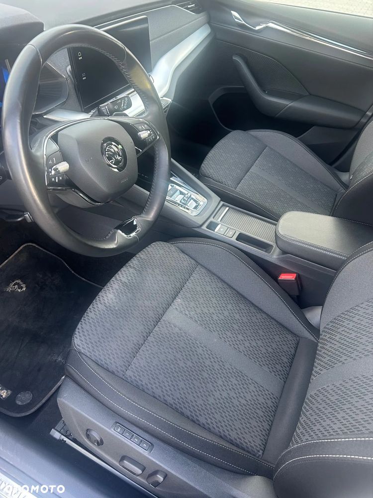 Skoda Octavia 2.0 TDI Style DSG - 10