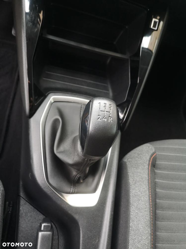 Peugeot 208 PureTech 75 Allure - 24