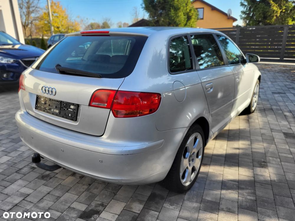 Audi A3 Sportback 1.4T FSI Attraction - 3