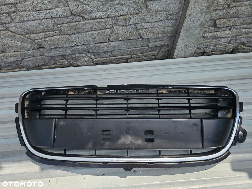 Peugeot 508 gt atrapa grill w zderzak - 1