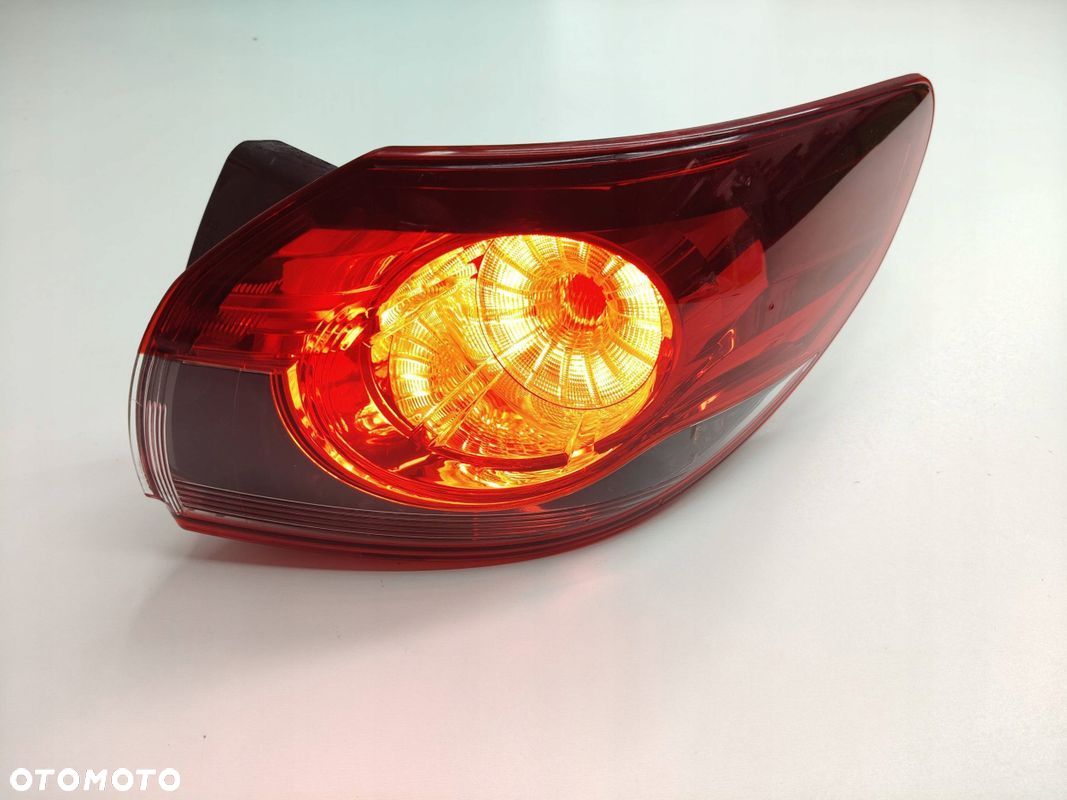 LAMPA PRAWY TYŁ PRAWA TYLNA MAZDA 6 GJ GHP9-51150 Kombi - 1