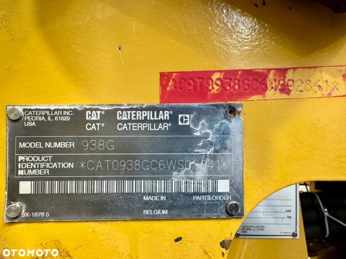 Caterpillar 938G - 9