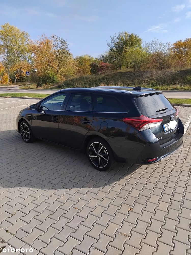 Toyota Auris 2017 photo 4