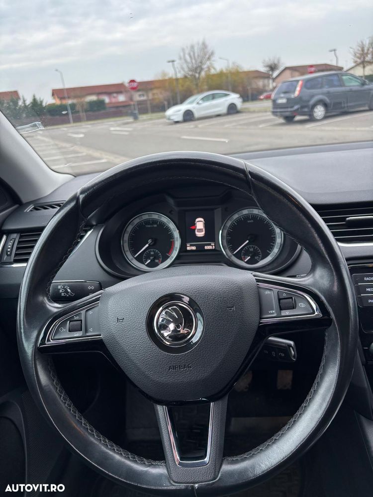 Skoda Octavia - 6