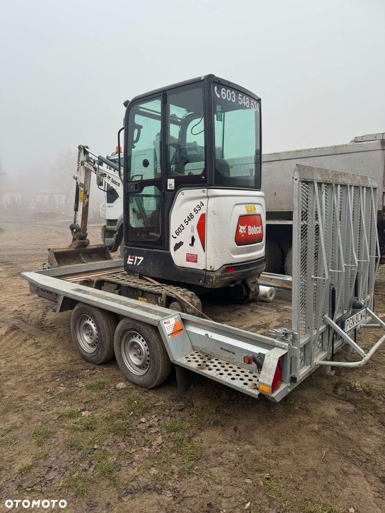 Bobcat E17 - 7